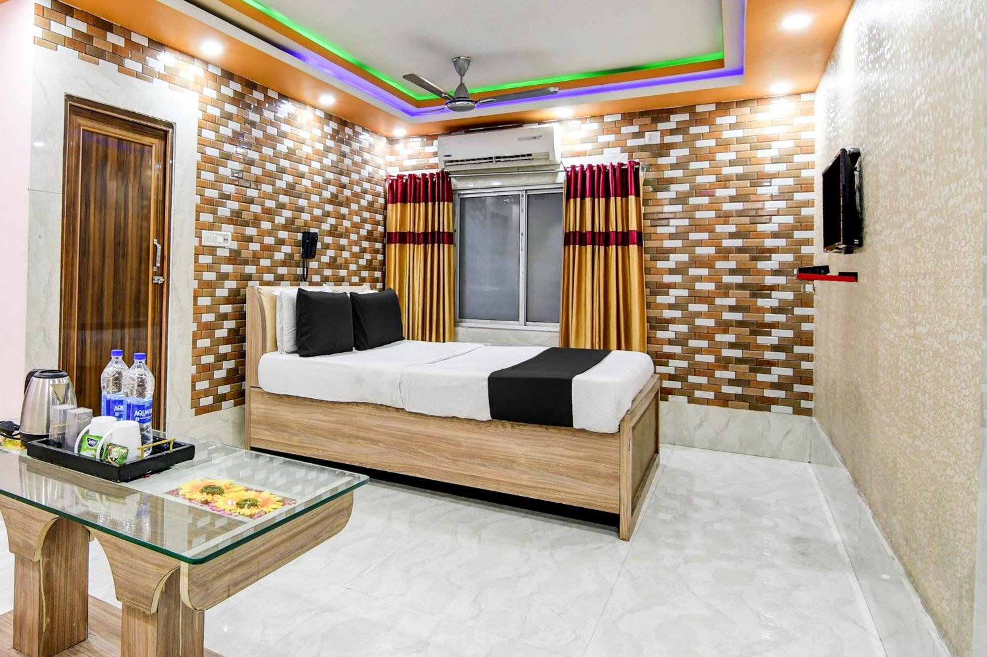 Super Collection O Raj Guest House Near Kolkata Airport Gauripur  Esterno foto